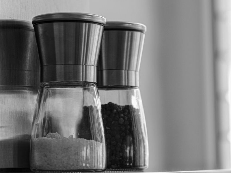 Ahşap Ve Metal Baharatlıkların Malzemeye Özel Bakımı