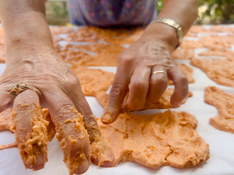 Sebzeleri önceden kavurmak veya fırınlamak