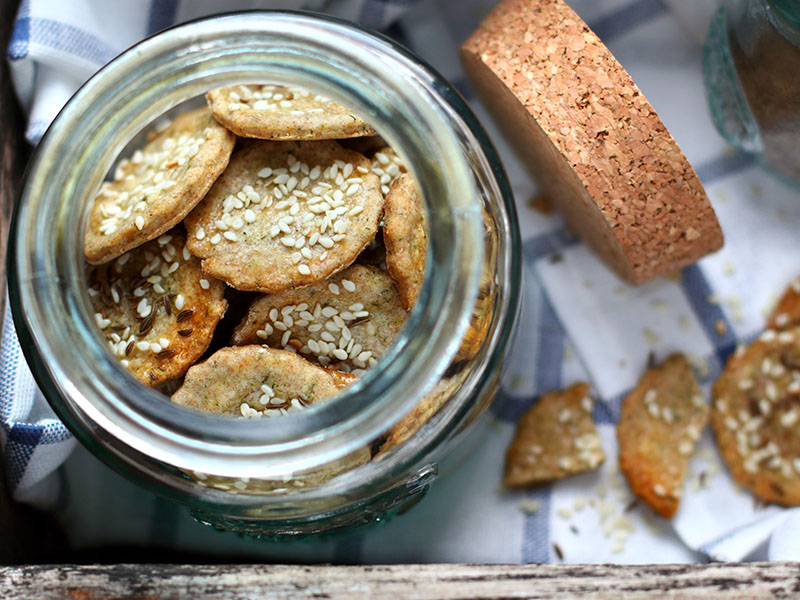 Serin ve kuru yerde saklayın