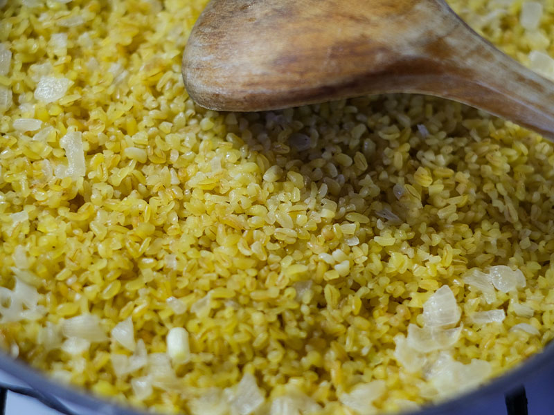 Pilavı Piştikten Sonra Dinlendirin