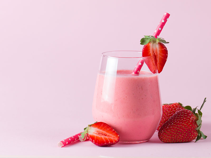 çilekli smoothie