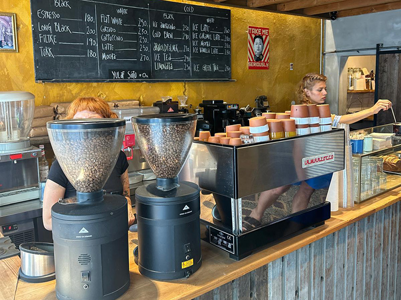 Coffee Shelter