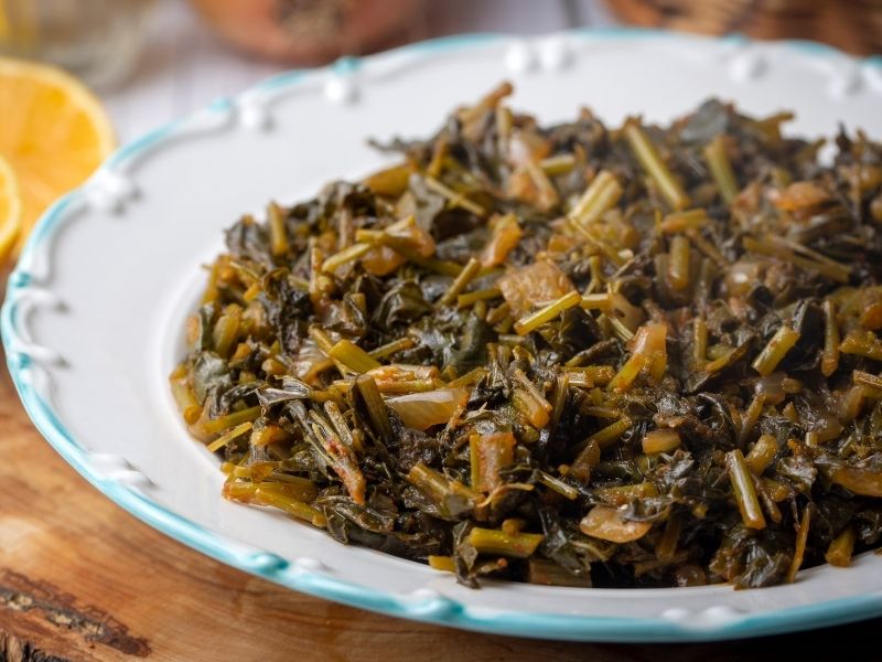 Sarımsaklı Yoğurt İle Tamamlayın