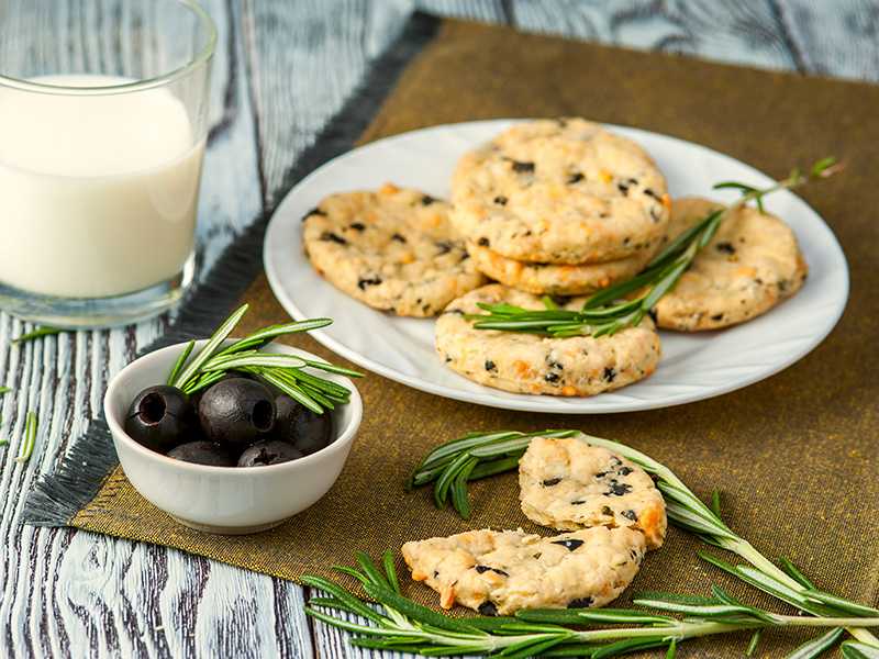 Klasik Zeytinli Tuzlu Kurabiye