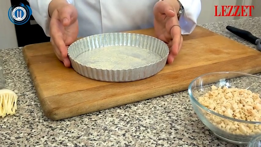 yağlanan tart kalıbı