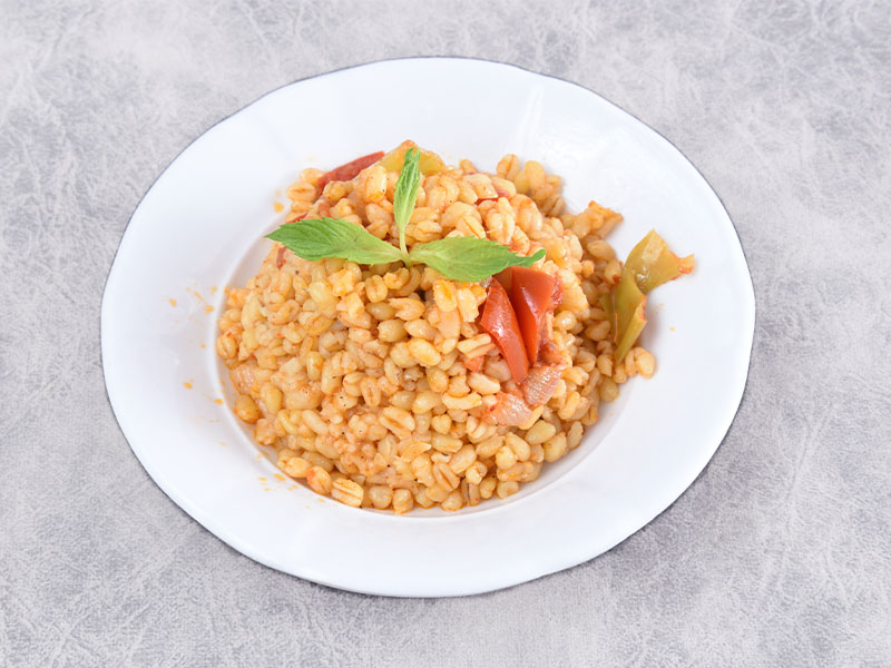 Soğan ve biberleri doğru kavurun