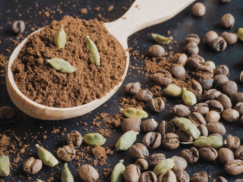 Kakulenin Egzotik Kokusu Türk Kahvesine Derinlik Katıyor