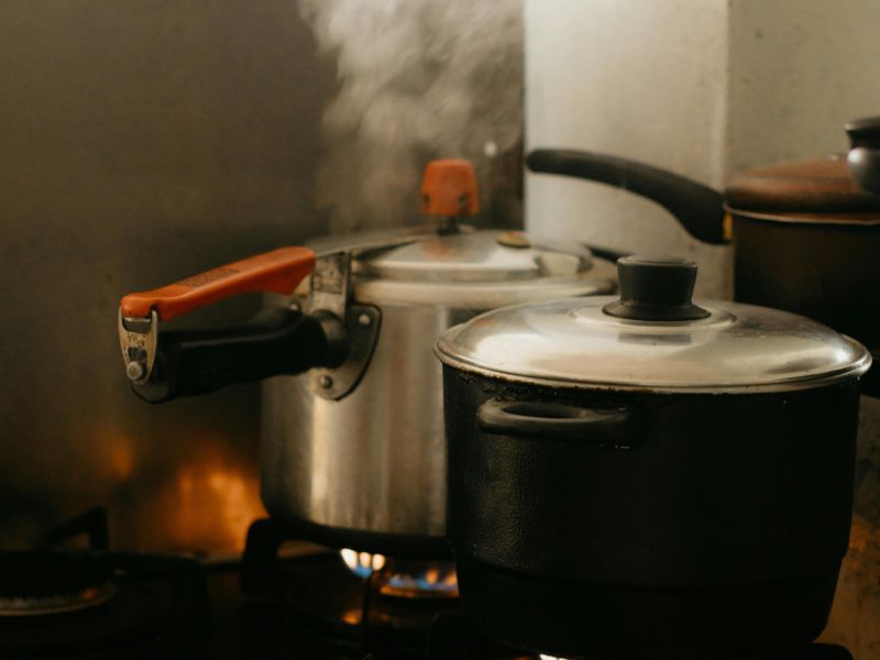 Düdüğü çıkararak buharı boşaltın