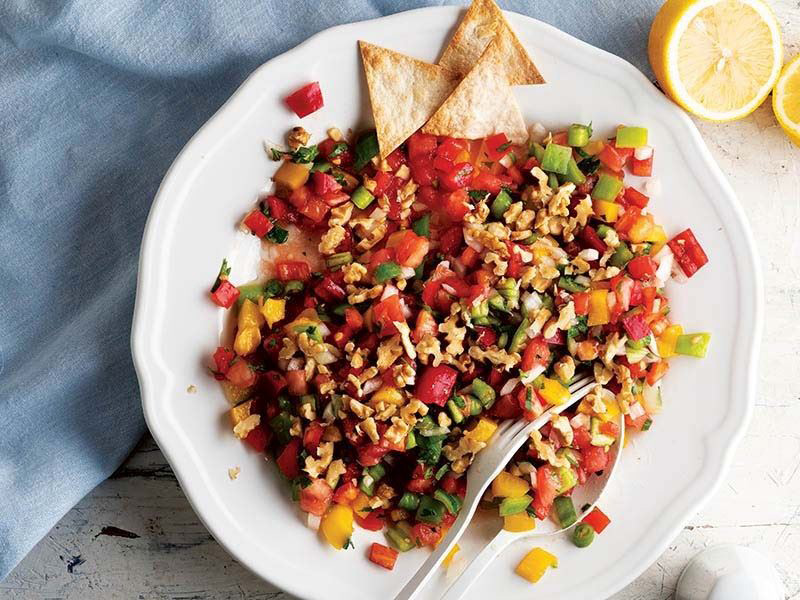 Cevizli Kaşık Salatası