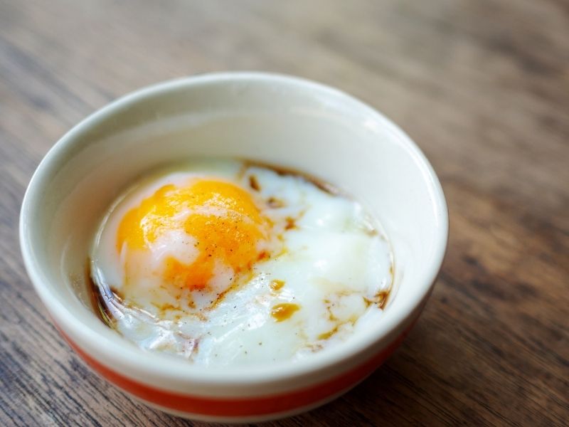 Yumurtaların Eklenmesi Ve Pişirme Tekniği