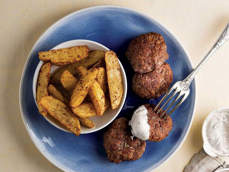 baharatlı patates kızartması
