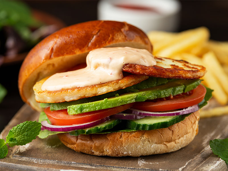 Hellim Peynirli Burger