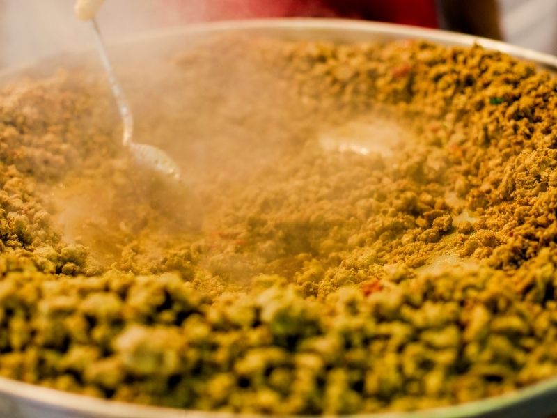 Baharat Dengesi: Kırmızı Biber ve Sumak Uyumu