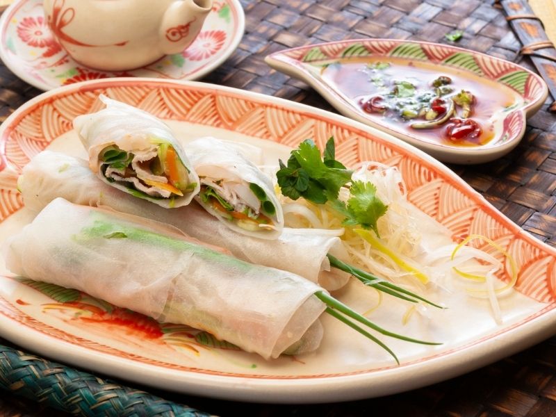 Şeffaf Yufkaları Sarma Tekniği