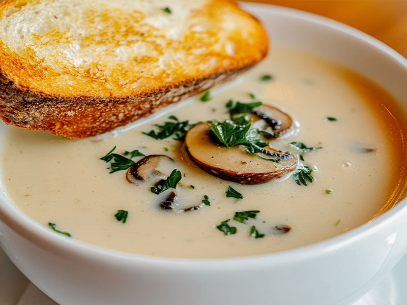 Kremalı mantar çorbası 