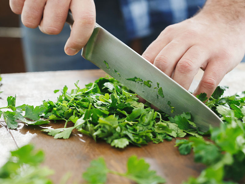 Maydanozu Doğramadan Önce Doğru Hazırlayın