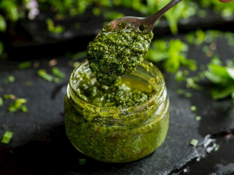 pesto sos