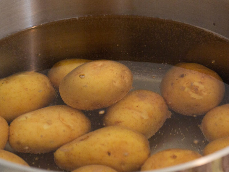 Patates: İçini Çiğ Bırakmadan Pişirin