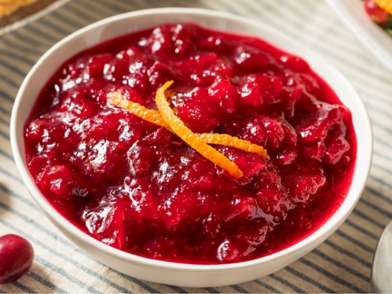 Mayhoş Bir Dokunuş: Ev Yapımı Kızılcık Sos