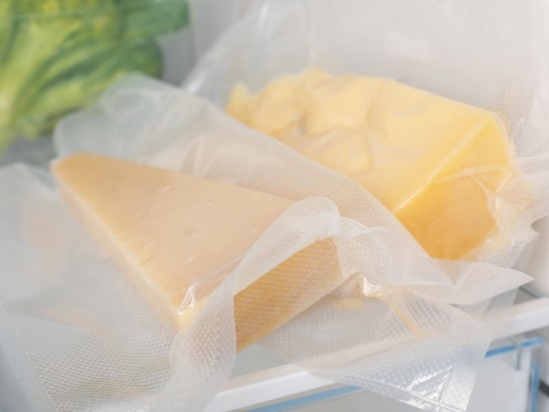 Peynirin "Yaşayan" Yapısı Ve Plastik Ambalajların Gizli Tehlikesi