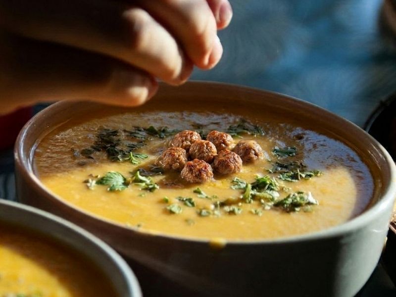 Meyane Ve Baharatların Dengesi Çorbayı Üst Noktaya Taşıyor