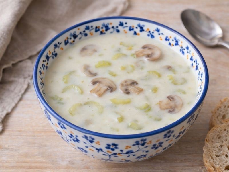 Kerevizli Mantar Çorbası Tarifi