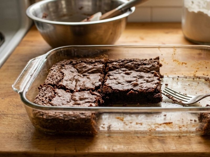 Cam Pişirme Kalıplarının Brownie Dokusuna Etkisi