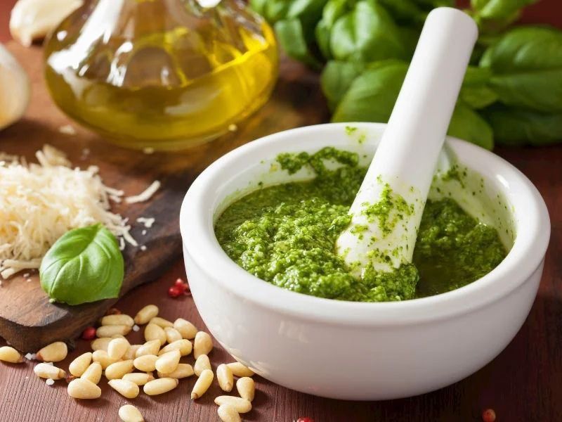 Pesto sosu ısıtmayın