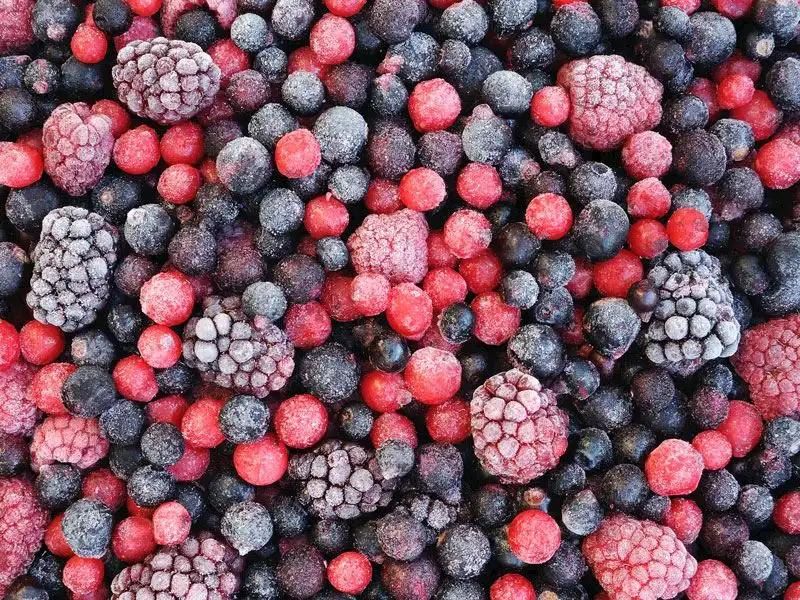 dondurulmuş meyveler