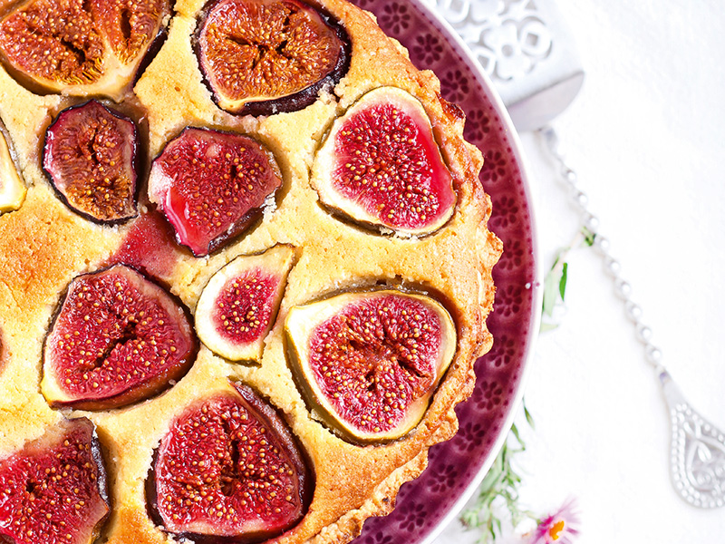 Taze İncirli Bademli Tart