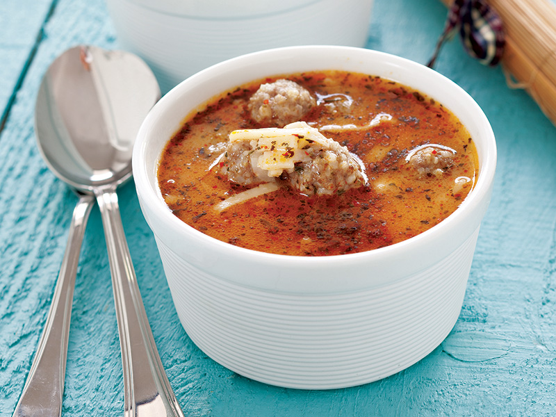 Köfteli Erişte Çorbası