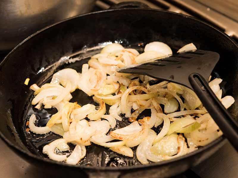 Soğanların Eklenmesi