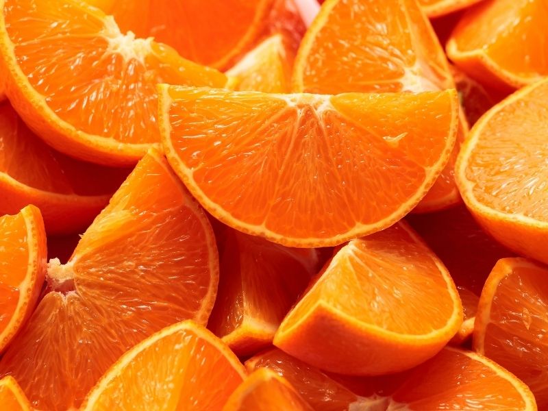 Taze Ve Canlı Renkli Portakalın Rendeleme Öncesi Hazırlığı
