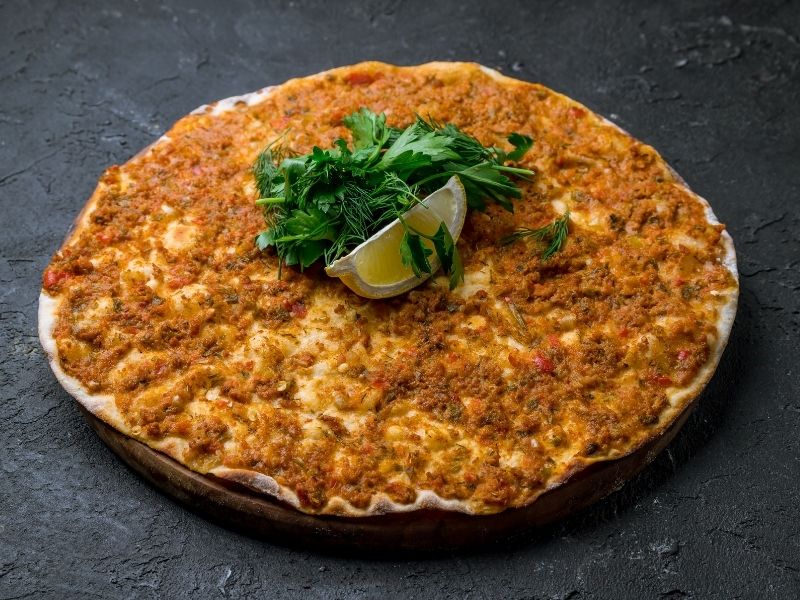 Kıymasız Lahmacun Olur Mu?