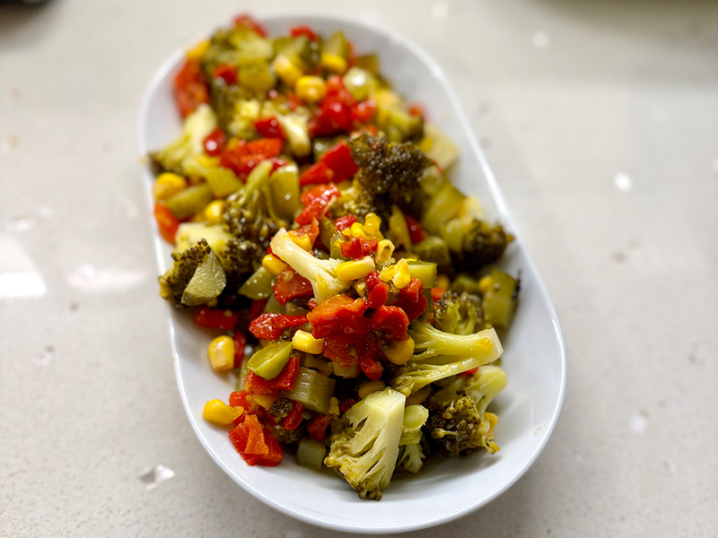 Brokoli Sapı Salatası