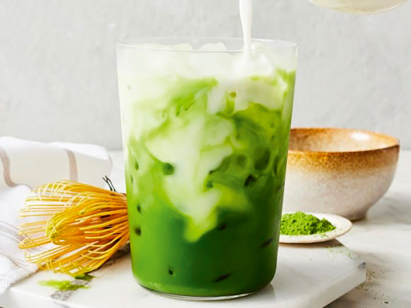 Matcha Iced Latte