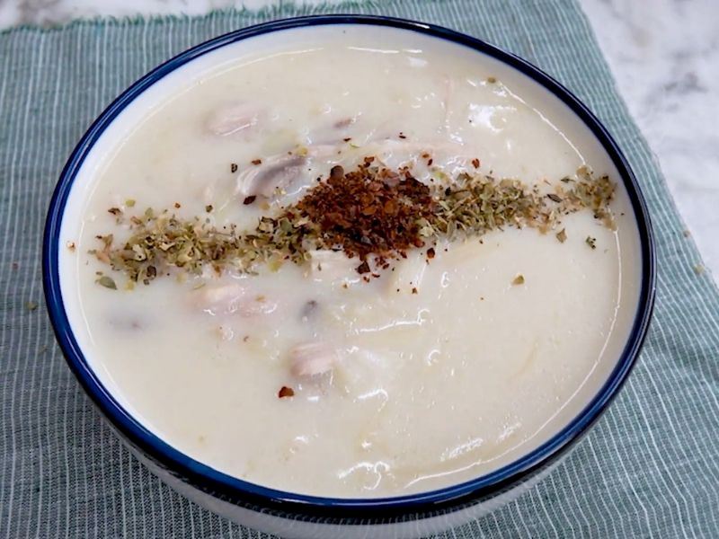 Tavuk Suyu Çorbası