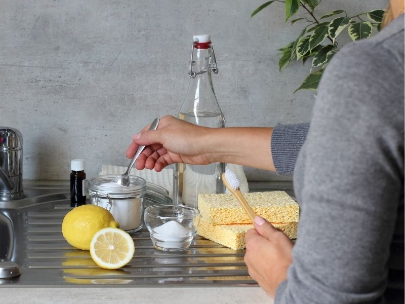 Kararan Alüminyum Aspiratör Nasıl Temizlenir?