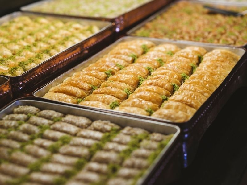 Gelenekselden Vazgeçemeyenlere