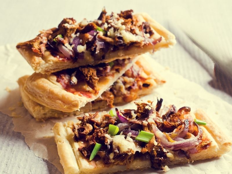  Mantarları Yüksek Ateşte Soteleyin