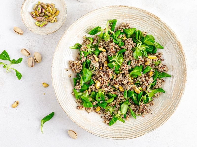Semizotlu Kinoa Salatası