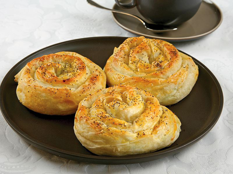 Patatesli Gül Böreği