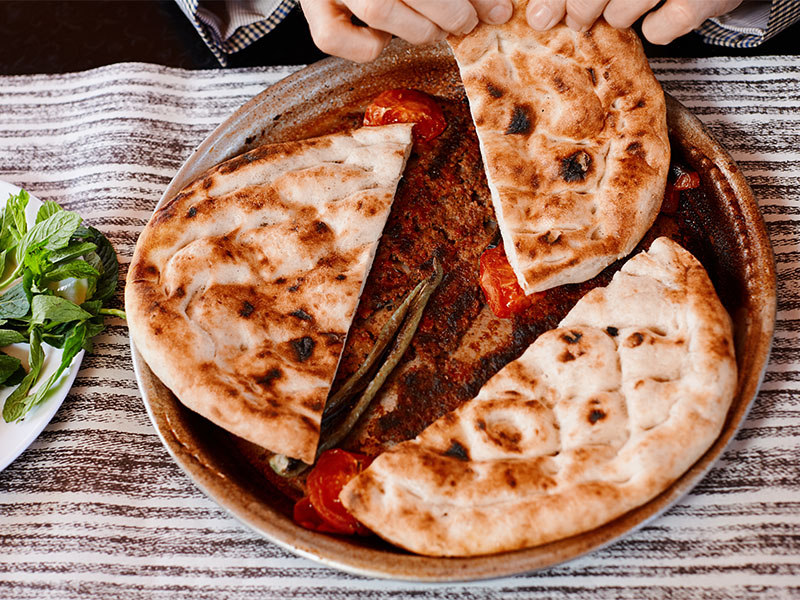 tepsi kebabı