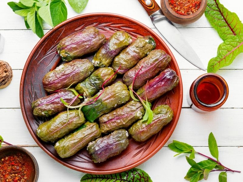 Kuzu Kulağı Sofralarda Görsel Bir Şölen Sunuyor