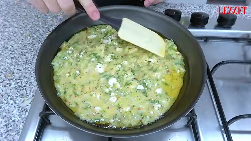 tavada pişirilen omlet
