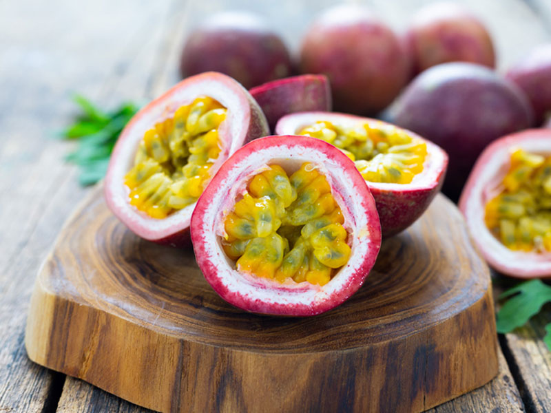 Olgun meyvesi seçmek