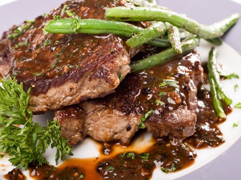 Tane Karabiber Sosu (Au Poivre)