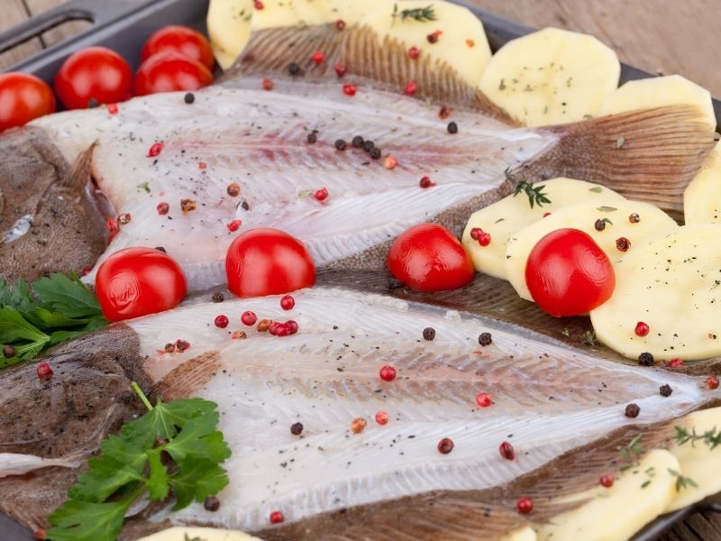 Fırında Kalkan Buğulama Ve Sebze Dengesi