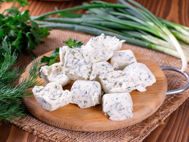 Aromatik Tereyağı Ve Sarımsak Karışımları