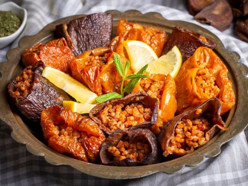 Ekşili Kuru Dolma Tarifi